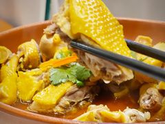 农家咸蹄膀土鸡汤（半只）-乾隆美食·本帮菜(黄河路店)
