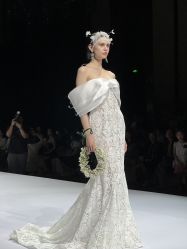 -Renee芮亦婚纱(原丽莎)