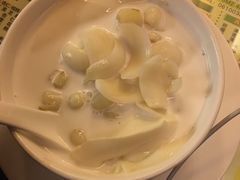 莲子百合豆腐花-甜津美