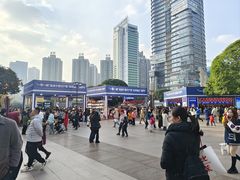 -观音桥步行街