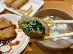 芥菜虾仁春卷-鲜得来排骨年糕(豫园店)