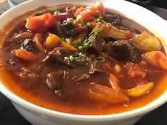 番茄牛肉-老牌坊鲁菜名店(宽厚里店)