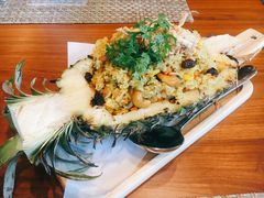 -Chom Cafe and Restaurant