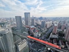 -上海龙之梦万丽酒店