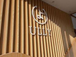 -宥莉·ULLY 痘敏肌•科技皮肤管理中心