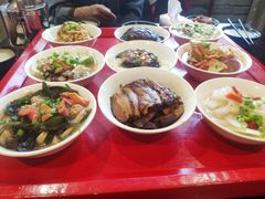 -蓝田九大碗民俗食府(蓝田店)