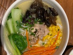 -云海肴·汽锅鸡·云南代表菜(天山百盛优客店)