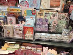 -酷乐潮玩(城西银泰城店)