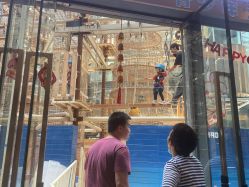 -PIPIKINGDOM皮皮王国欢乐号(欢乐海岸购物中心店)