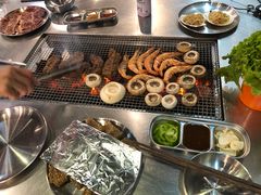 -马路牙子烧烤音乐酒馆(望京店)