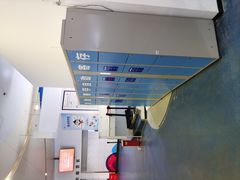 -冰纷万象滑冰场(赣州华润万象城店)