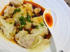 -弄堂咪道-饭香·面香·馄饨香(汇锦广场店)