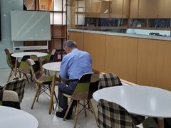 -沃尔得国际英语(泉城路校区)