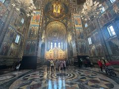 -滴血救世主教堂