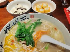 老母鸡汤虾仁面-李犟大爆鳝面·手工蟹黄包(湖滨西湖店)