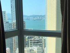 -香港华美达海景酒店