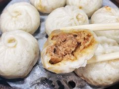 招牌土猪肉小笼包-都谷包子(天一广场店)