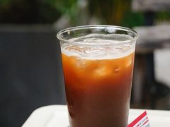 -彳亍咖啡·这里(水湾路店)