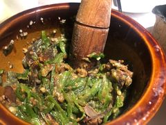 皮蛋青椒擂茄子-费大厨辣椒炒肉(皇庭广场店)