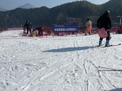 -大别山南武当滑雪场