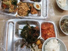 -小红帽自助盒饭(御点江山店)