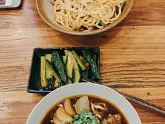 -醉牛腩·面小馆
