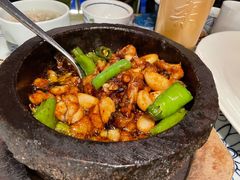 石锅杭椒牛蛙-桂满陇天书(南京德基旗舰店)