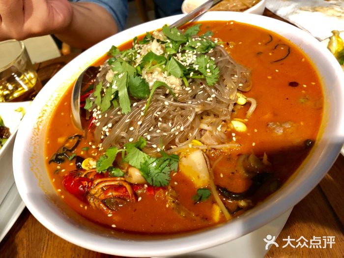 面对面冒菜图片