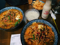 -粉家柳州螺蛳粉(杨宅路店)