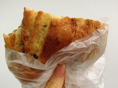 葡萄干核桃面包-都恩客(高岛屋百货店)
