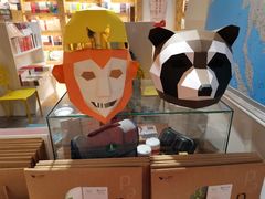 -新华里咖啡书吧(新华书店小寨店)