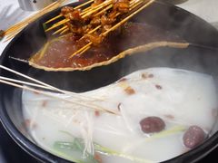 鸳鸯锅-钢管厂歆瑞源油卤串串香(春熙路太古里店)