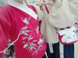 -汉仪华裳汉服馆(打浦桥店)