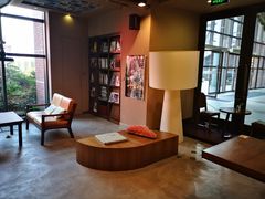 -那美(华莱坞店)