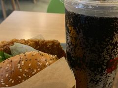 -麦当劳(金稻田路餐)