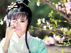 -九月鹰飞汉服摄影工作室