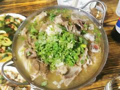 -陕北农家小吃风干羊肉剁荞面