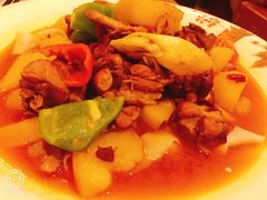 沙湾大盘鸡-西域盛宴烧烤新疆菜清真餐厅(古美店)
