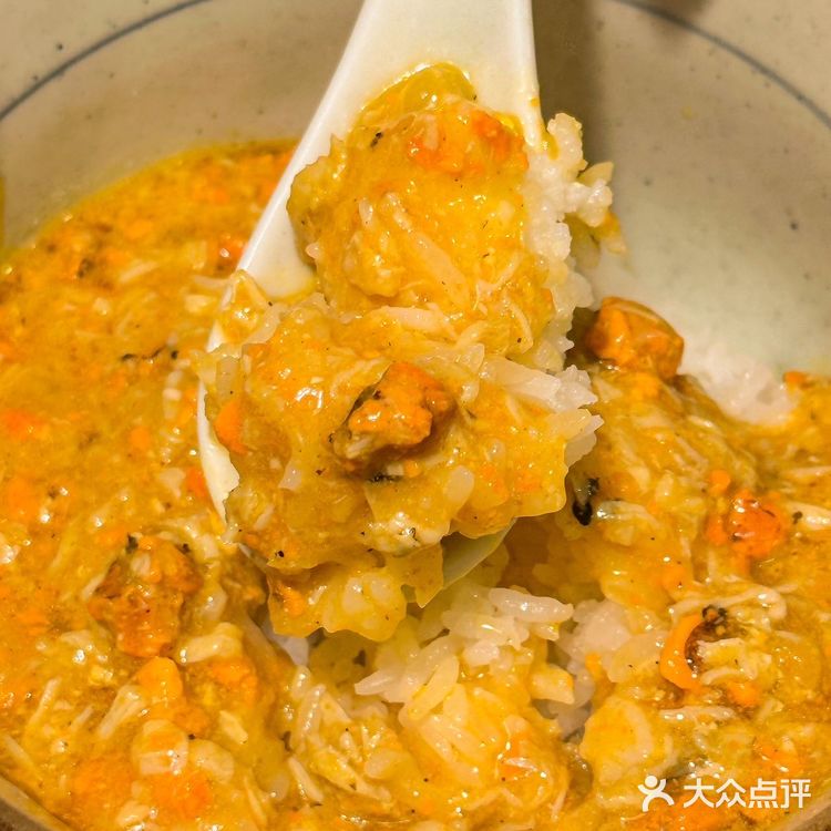 别问了！在杭州！这碗蟹黄金捞给我好吃哭了