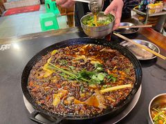 -鸿顺老铁锅美蛙鱼府(解放碑店)