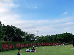 -万绿园