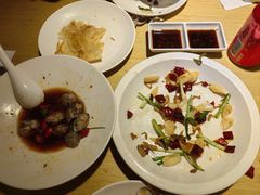 -关东小磨东北菜(上海长风大悦城店)