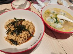 -小杨生煎(浦江欢乐颂店)