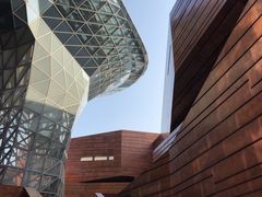 -东浩兰生上海世博展览馆