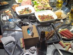 -马路牙子烧烤音乐酒馆(望京店)