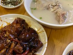 卤猪蹄-明红蹄花(糍粑店街店)