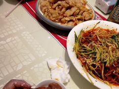 -吴记酱骨炖菜馆(西大直街店)