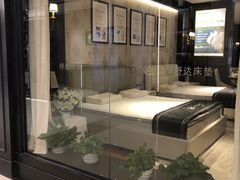 -红星美凯龙(浦江店)