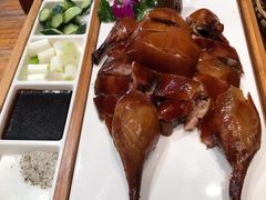 脆皮小刀鸭-老滇山寨•云南特色菜•地方菜•民族风情歌舞表演(金碧店)