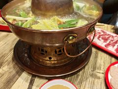 -阿郎龙虾烧烤海鲜馆(苏河融景店)
